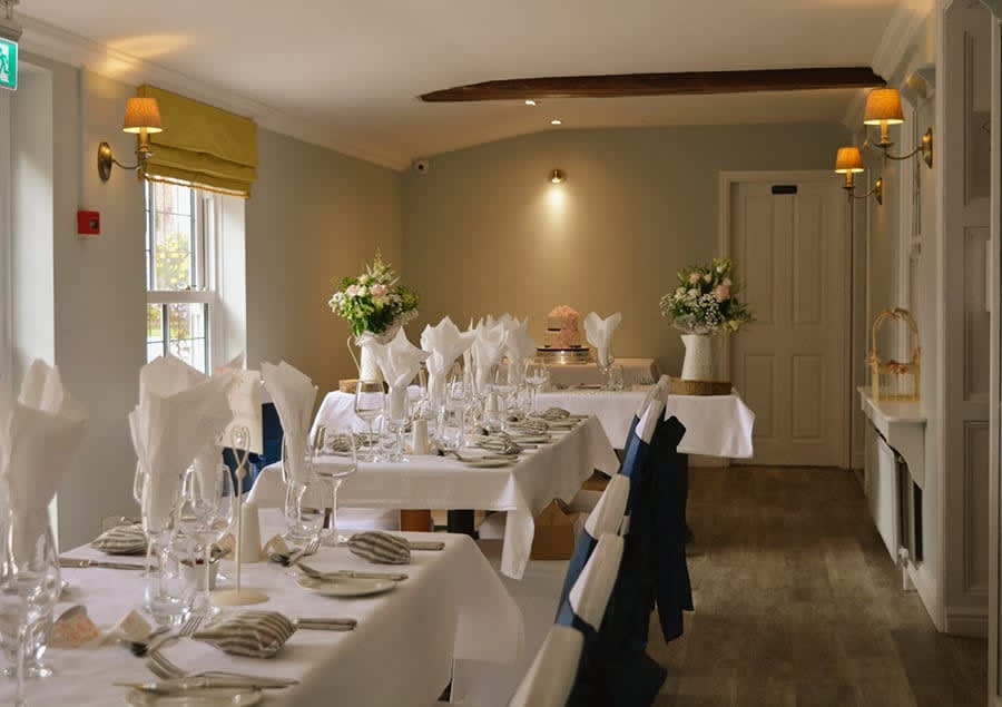 Wedding dining tables